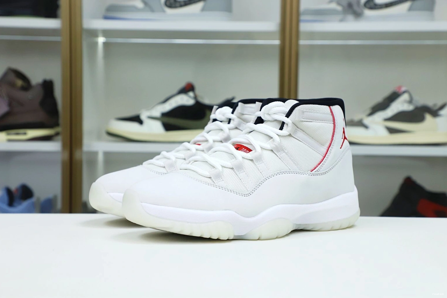PLATINUM JORDAN AIR TINT XI RETRO 11 0728